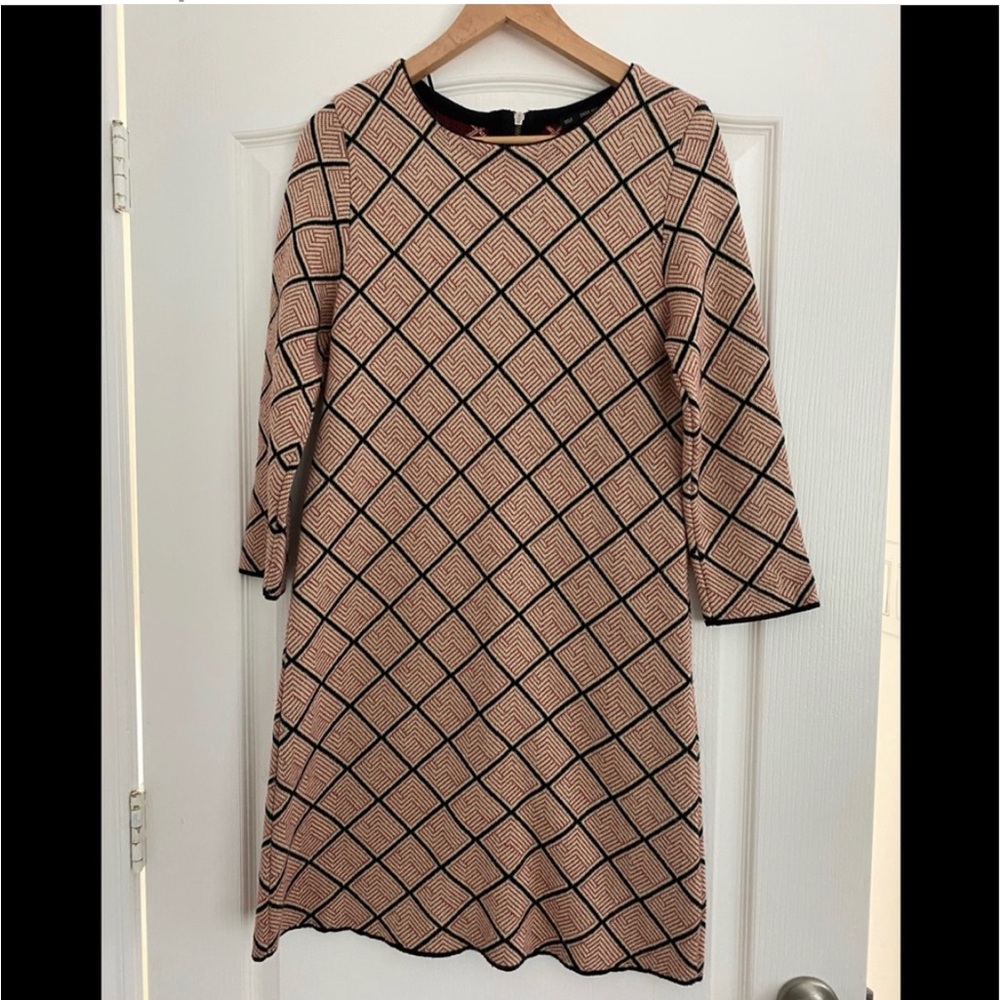 Zara Pink and Black Geometric Dress
